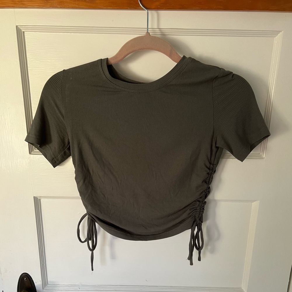 Cropped Tee - Picture 2 of 2